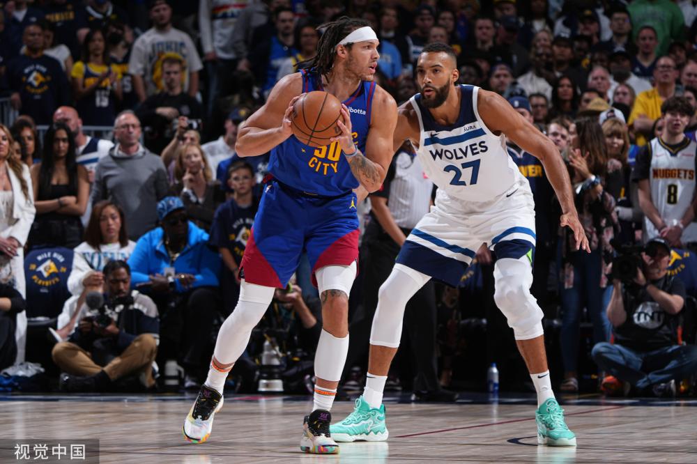 满了出人意 满了出人意