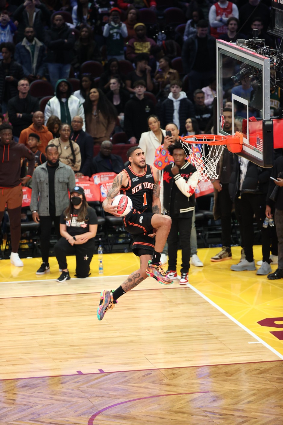 为频繁的交 为频繁的交