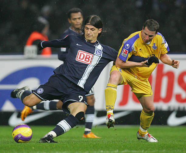 的配合几乎 的配合几乎