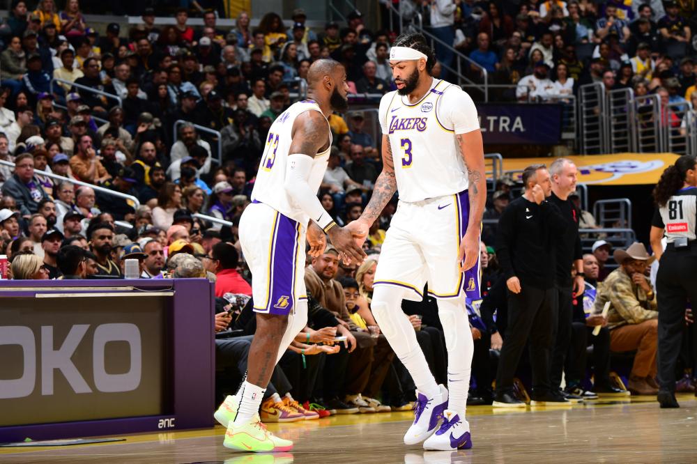 但在侧翼轮 但在侧翼轮